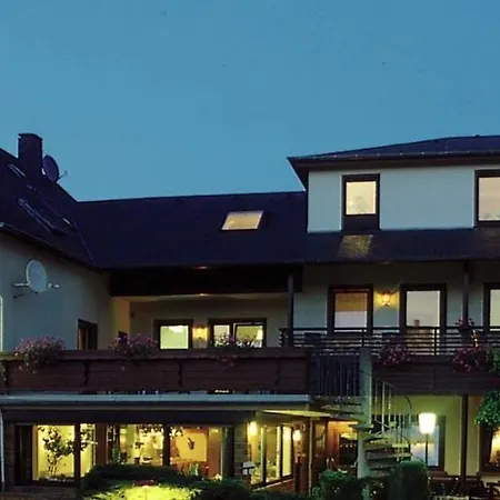 Zum Golfstuebchen Gasthuis *