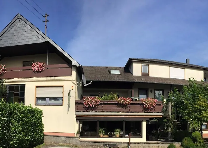 Zum Golfstuebchen * Echternacherbruck